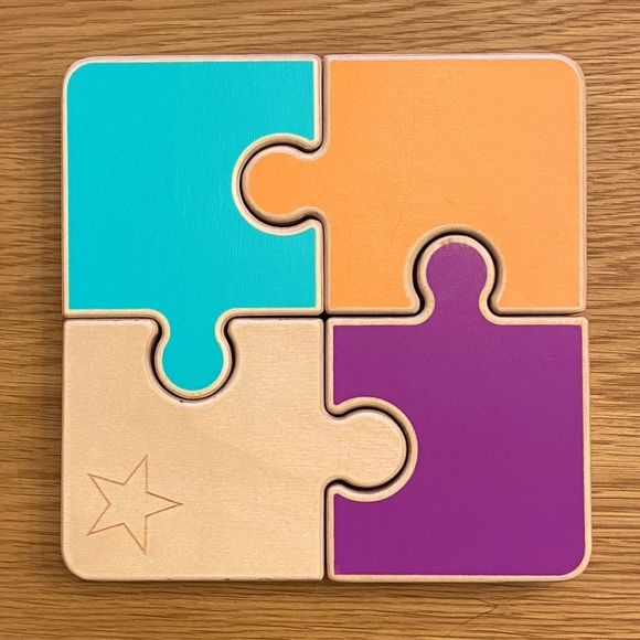 Lovevery Chunky Wooden Jigsaw Puzzle - Picture 3 of 3